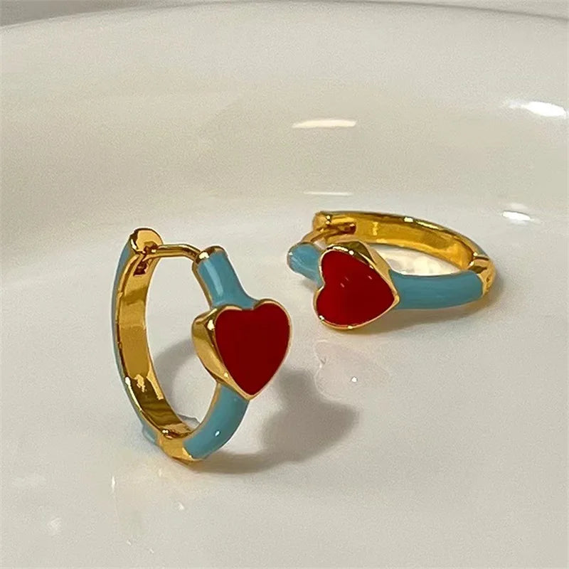 Brincos de argola luxuosos de aço inoxidável esmaltado para mulheres, brincos de argola leves e grossos com strass.