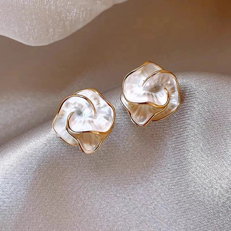 Brincos de argola luxuosos de aço inoxidável esmaltado para mulheres, brincos de argola leves e grossos com strass.