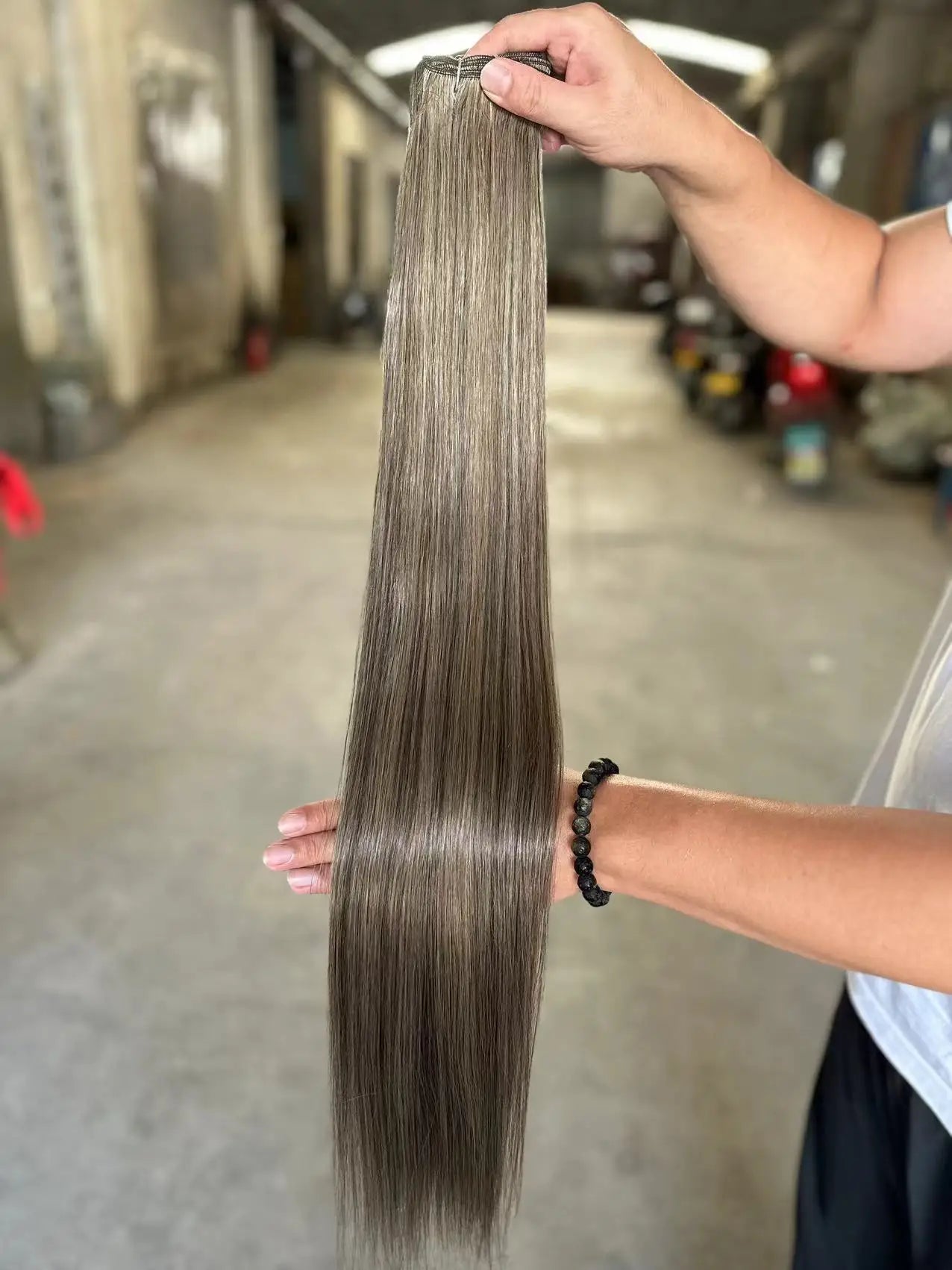 Extensiones de cabello sintético súper largo natural de salón, cabello lacio Yaki.